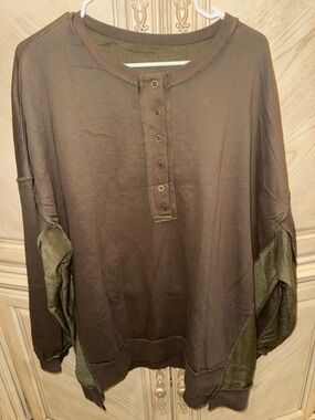 NEOT Green Henley Pullover, size 2XL